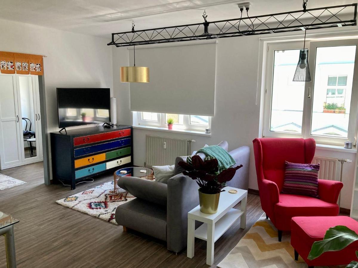 Apartment For 2 In Margareten Vienna Exterior photo
